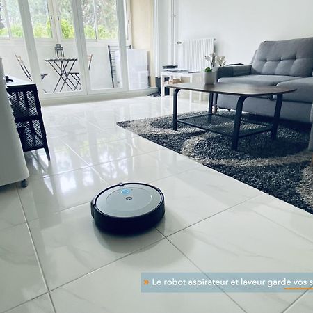 Appartement Parisien Neuf, Moderne Avec Une Grande Salon, 2 Chambres, 4 Lits, Parking Gratuit, 15Min De Paris Et 13 Min Aeroport Orly Вітрі-сюр-Сен Екстер'єр фото