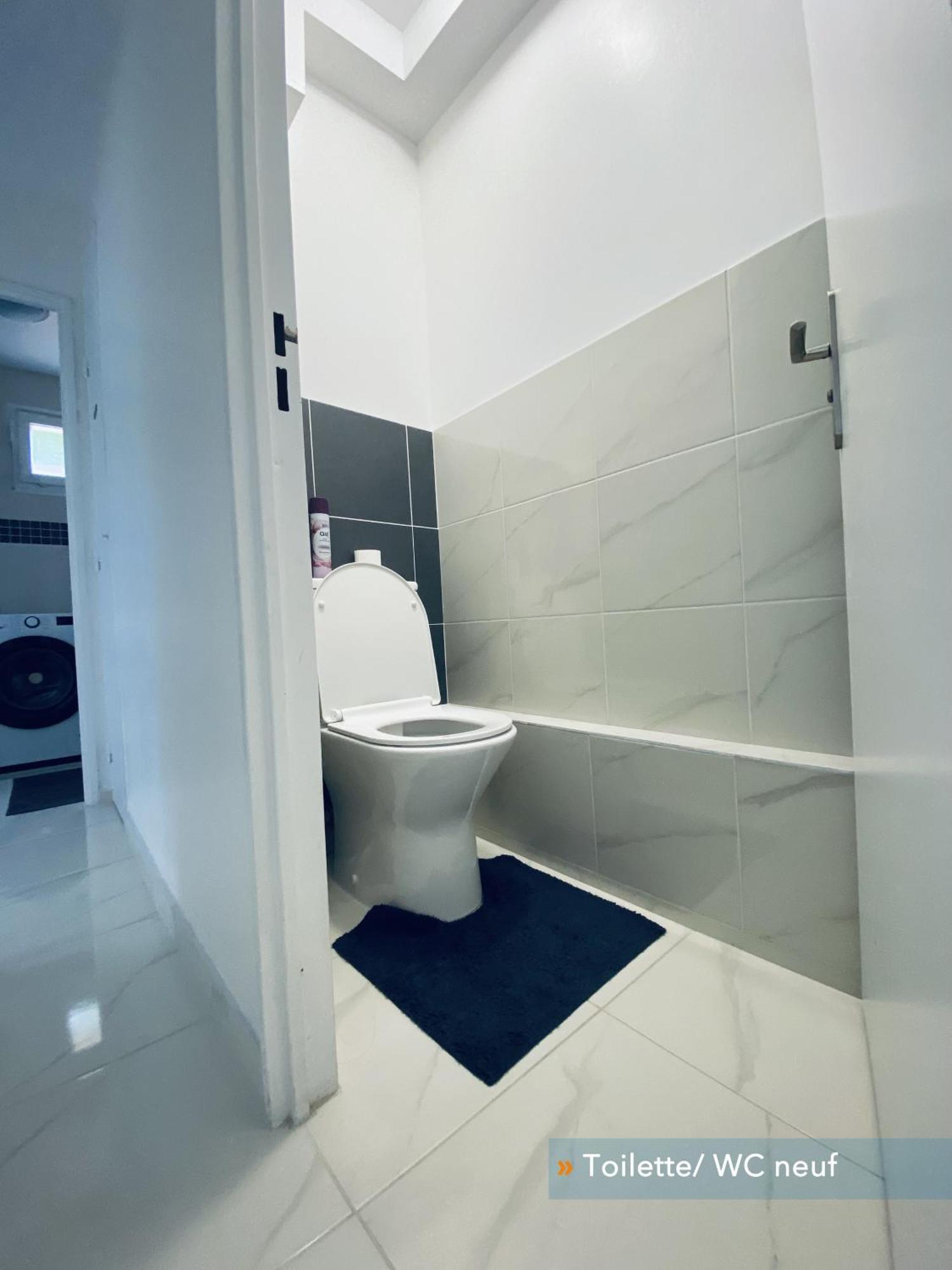 Appartement Parisien Neuf, Moderne Avec Une Grande Salon, 2 Chambres, 4 Lits, Parking Gratuit, 15Min De Paris Et 13 Min Aeroport Orly Вітрі-сюр-Сен Екстер'єр фото