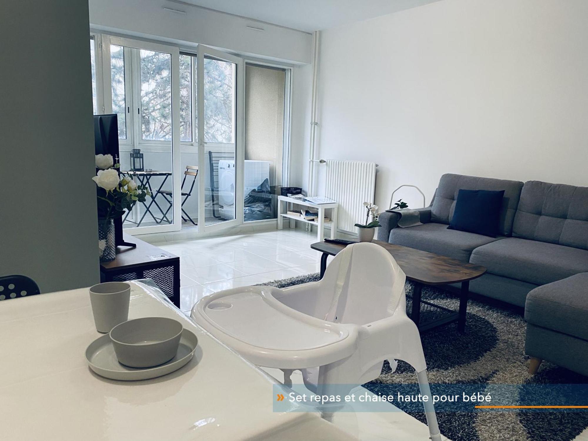 Appartement Parisien Neuf, Moderne Avec Une Grande Salon, 2 Chambres, 4 Lits, Parking Gratuit, 15Min De Paris Et 13 Min Aeroport Orly Вітрі-сюр-Сен Екстер'єр фото