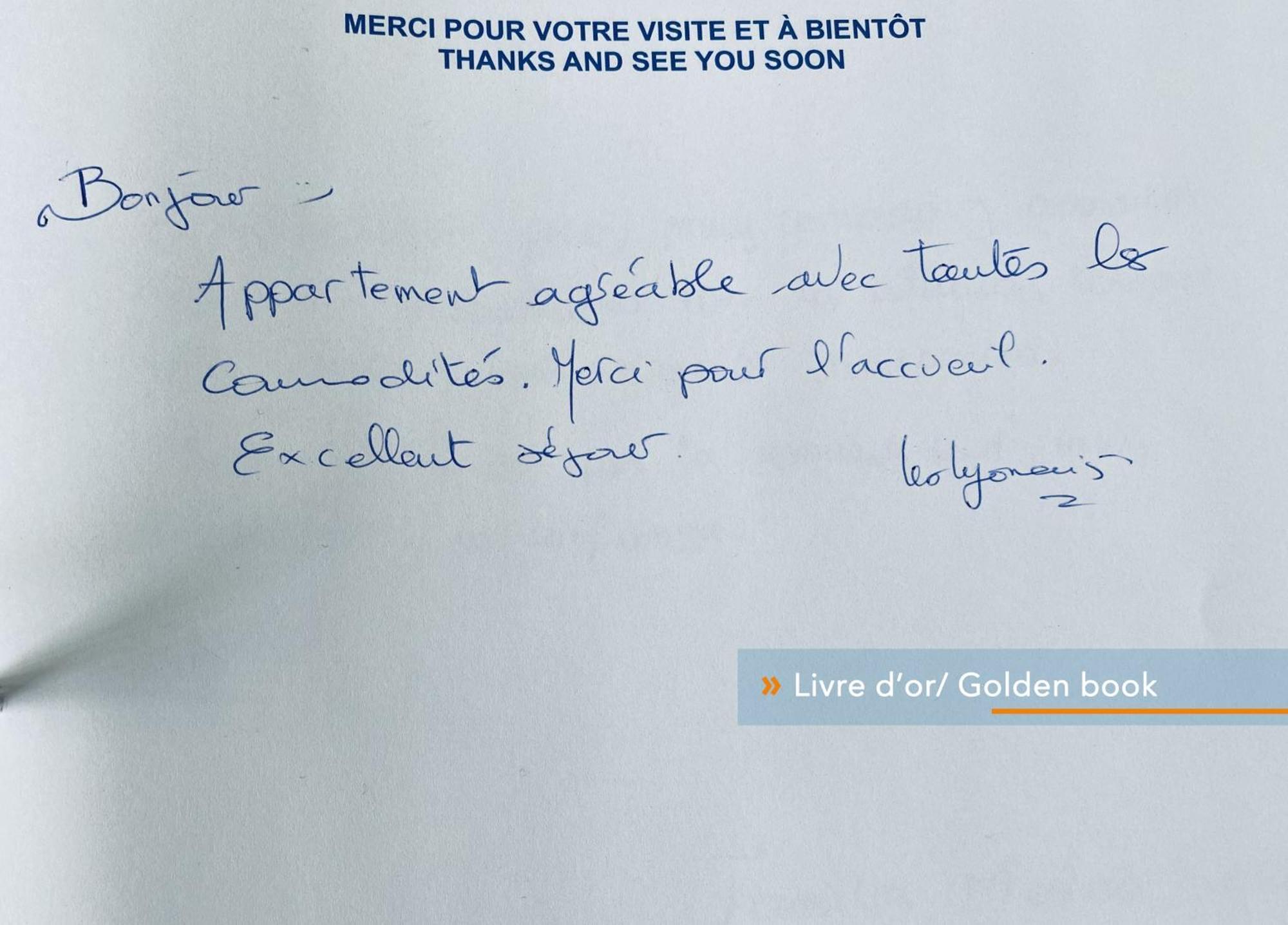 Appartement Parisien Neuf, Moderne Avec Une Grande Salon, 2 Chambres, 4 Lits, Parking Gratuit, 15Min De Paris Et 13 Min Aeroport Orly Вітрі-сюр-Сен Екстер'єр фото