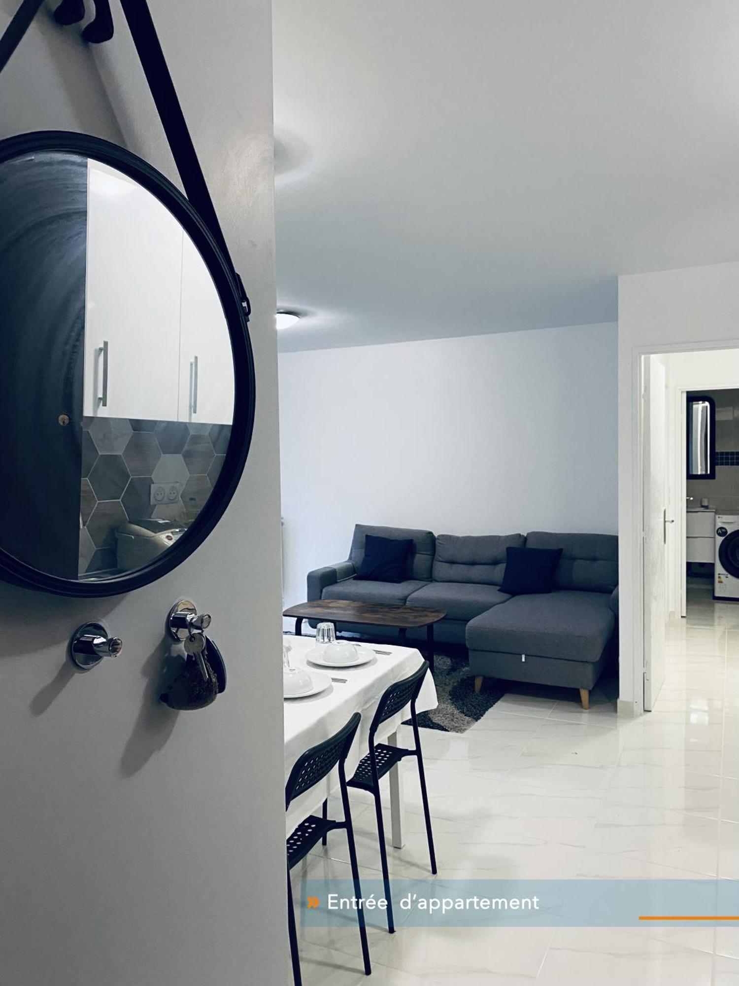 Appartement Parisien Neuf, Moderne Avec Une Grande Salon, 2 Chambres, 4 Lits, Parking Gratuit, 15Min De Paris Et 13 Min Aeroport Orly Вітрі-сюр-Сен Екстер'єр фото