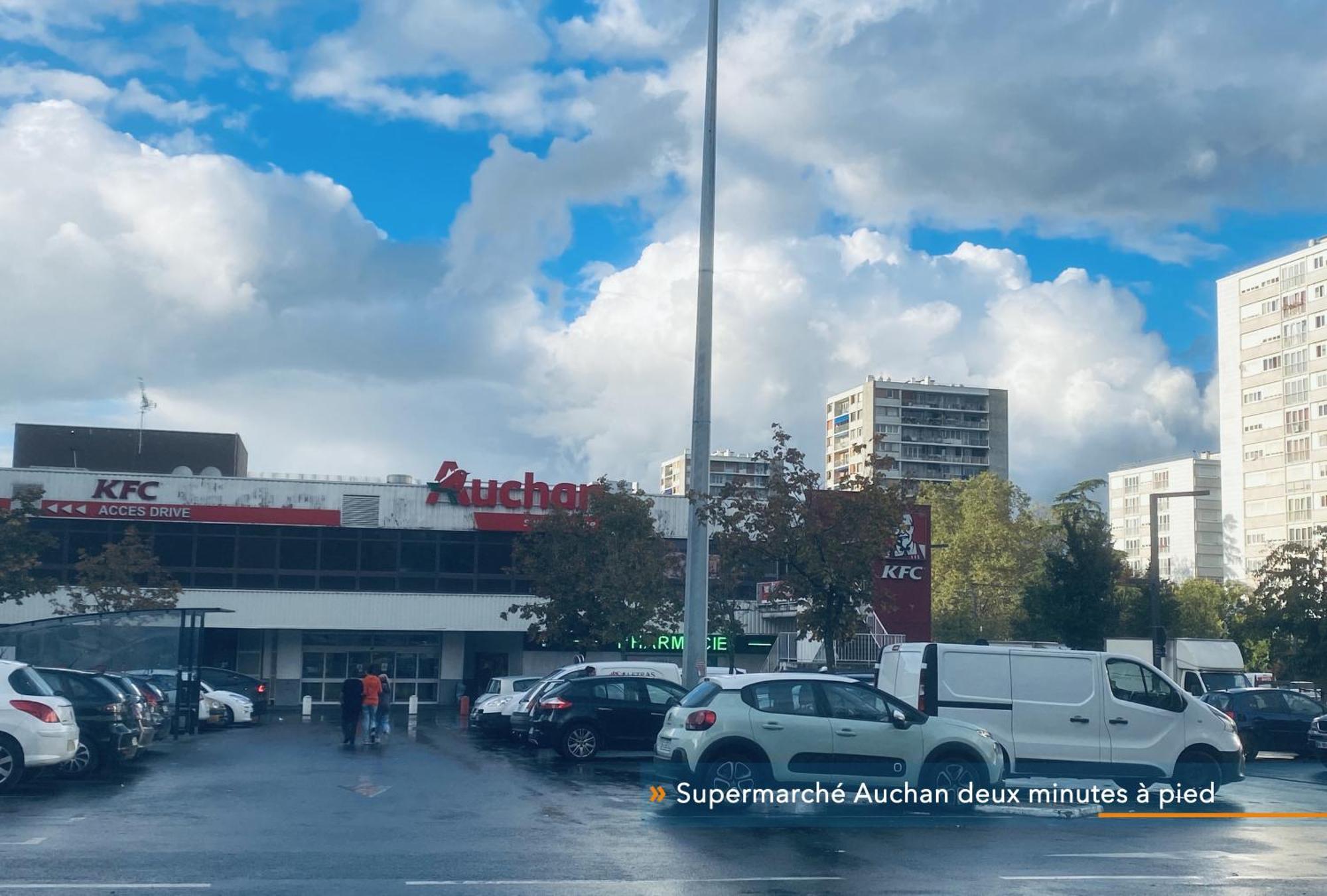 Appartement Parisien Neuf, Moderne Avec Une Grande Salon, 2 Chambres, 4 Lits, Parking Gratuit, 15Min De Paris Et 13 Min Aeroport Orly Вітрі-сюр-Сен Екстер'єр фото